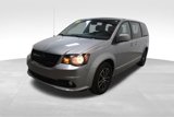 Certified 2019 Dodge Grand Caravan SE image 2
