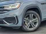 Used 2021 Volkswagen Atlas Cross Sport SE w/ Panoramic Sunroof Package image 3
