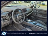 Used 2023 Nissan Rogue SV image 4