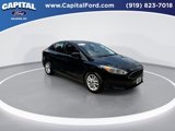 Certified 2018 Ford Focus SE image 2