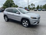 Used 2020 Jeep Cherokee Limited image 2