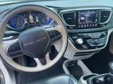 Used 2018 Chrysler Pacifica Limited w/ Tire & Wheel Group image 5