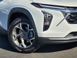Used 2024 Chevrolet Trax LT image 3