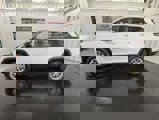 Used 2023 Jeep Grand Cherokee Laredo image 2