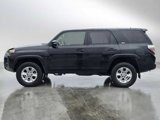 Used 2016 Toyota 4Runner SR5 Premium image 2