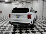 Used 2022 Kia Sorento SX image 4