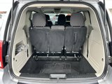 Used 2018 Dodge Grand Caravan SE image 4