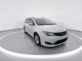 Used 2018 Chrysler Pacifica Touring-L Plus w/ Tire & Wheel Group image 2