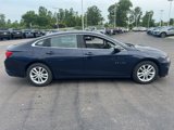 Used 2018 Chevrolet Malibu LT w/ Driver Confidence Package image 5