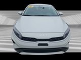 Used 2023 Kia Forte LXS image 4