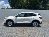 Used 2022 Ford Escape SE w/ Convenience Package image 2