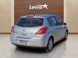 Used 2009 Nissan Versa SL image 5