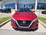 Used 2022 Nissan Altima 2.5 SV image 2