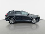 Used 2019 Jeep Cherokee Latitude Plus w/ Comfort/Convenience Group image 2