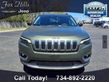 Used 2019 Jeep Cherokee Limited image 2