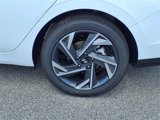 New 2025 Hyundai Elantra Sport image 5
