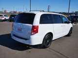 Used 2015 Dodge Grand Caravan SXT image 3