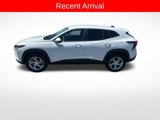 Used 2024 Chevrolet Trax LS w/ LS Convenience Package image 6