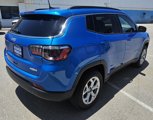 Used 2025 Jeep Compass Latitude image 5