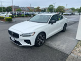 Used 2024 Volvo S60 B5 Core image 4