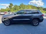 Used 2019 Jeep Grand Cherokee Laredo w/ Laredo X Package image 4