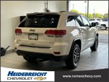 Used 2019 Jeep Grand Cherokee Limited w/ Luxury Group II image 2