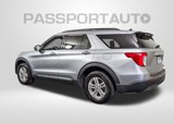 Used 2022 Ford Explorer XLT w/ Equipment Group 202A image 3
