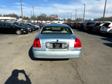 Used 2009 Lincoln Town Car Signature Limited image 4