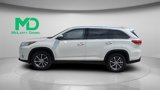 Used 2019 Toyota Highlander XLE image 3