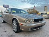 Used 2004 Jaguar XJ8 image 5