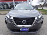 Used 2023 Nissan Rogue SV image 2