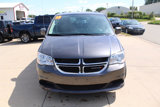 Used 2015 Dodge Grand Caravan SXT w/ UConnect Hands-Free Group image 2
