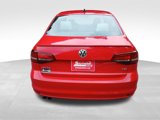 Used 2016 Volkswagen Jetta Sport image 4