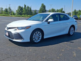 Used 2023 Toyota Camry LE image 3