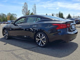 Used 2017 Nissan Maxima Platinum image 4