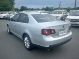 Used 2010 Volkswagen Jetta Limited Edition image 3