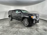 Used 2022 GMC Canyon Denali image 2