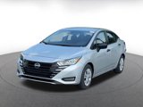Used 2024 Nissan Versa S image 4