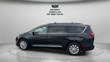 Used 2017 Chrysler Pacifica Touring-L image 3