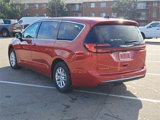 New 2026 Chrysler Pacifica Select image 3