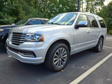 Used 2017 Lincoln Navigator Select image 3