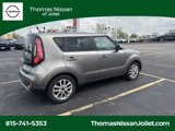 Used 2017 Kia Soul + image 5