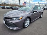 Used 2019 Toyota Camry LE image 3