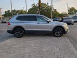Certified 2023 Volkswagen Tiguan SE w/ Panoramic Sunroof Package image 3