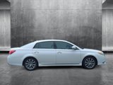 Used 2011 Toyota Avalon Limited image 4