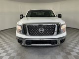 Used 2018 Nissan Titan SV w/ SV Convenience Package image 3