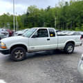 Used 2002 Chevrolet S10 Pickup LS w/ LS Preferred Equipment Group image 3