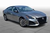 Used 2024 Nissan Altima 2.5 SV image 2