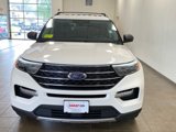 Used 2022 Ford Explorer XLT w/ Equipment Group 202A image 3