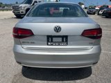 Used 2016 Volkswagen Jetta SEL w/ Lighting Package image 5